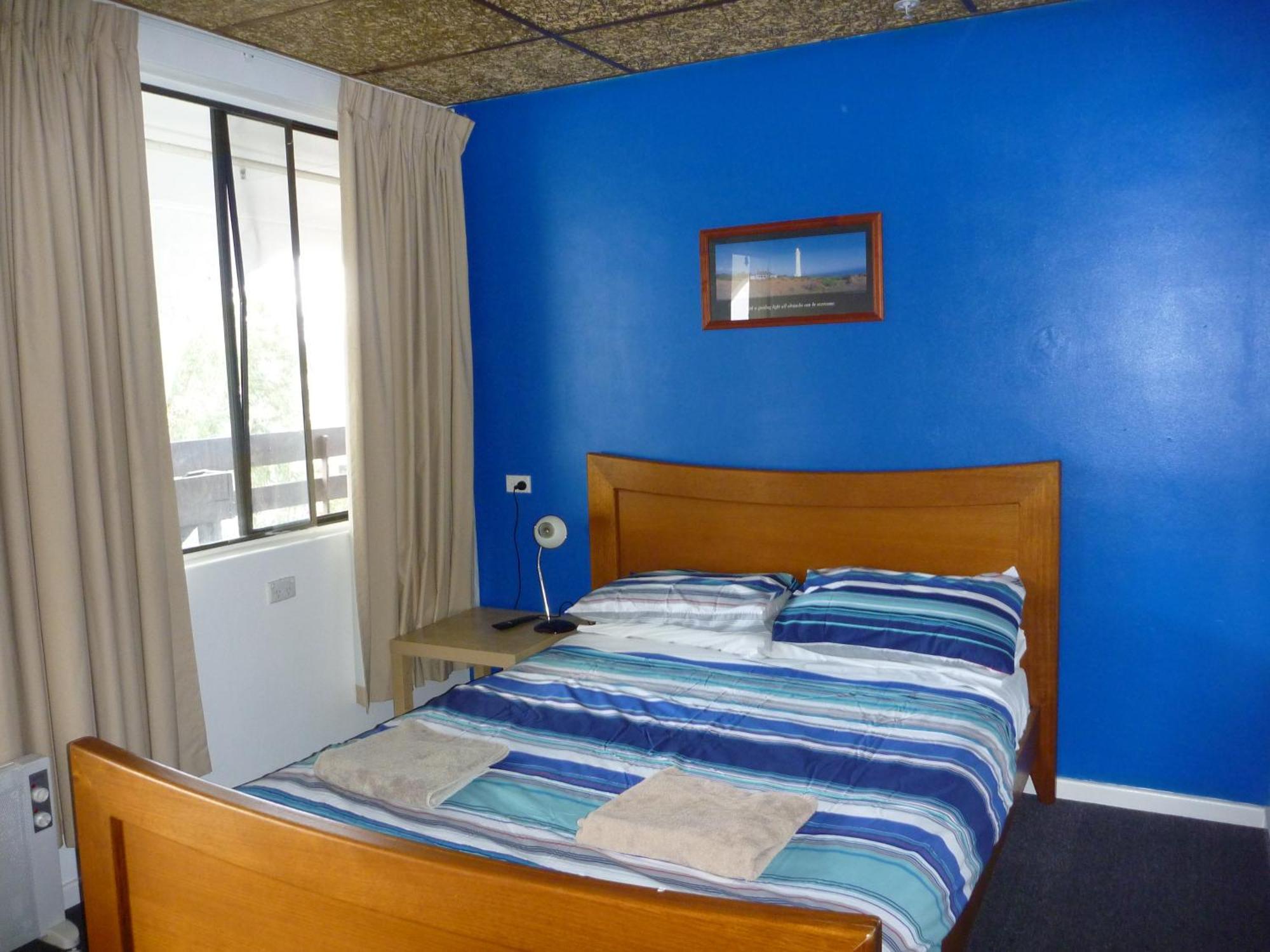 Adelaide Travellers Inn Backpackers Hostel Екстер'єр фото